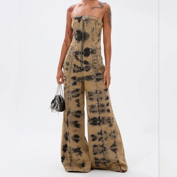 Internet Famous Painted Denim Jumpsuit - Picture 2 of 5